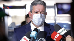 Brasil não pode tolerar gasolina a quase R$ 7 e o gás a R$ 120, diz Lira Brasil não pode tolerar gasolina a quase R$ 7 e o gás a R$ 120, diz Lira