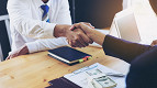 Bradesco e BB elevam a taxa de empréstimo em 0,95% em outubro Bradesco e BB elevam a taxa de empréstimo em 0,95% em outubro