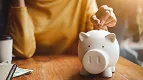Pesquisa explica como economizar, ter uma reserva e fugir das dívidas Pesquisa explica como economizar, ter uma reserva e fugir das dívidas