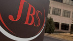 JBS (JBSS3) tem lucro de R$ 6,5 bilhões no 4T21; alta de 61%