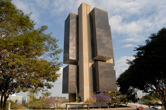 Banco Central alterou as regras de rendimento da poupança no ano de 2012. (Foto:Governo Federal)