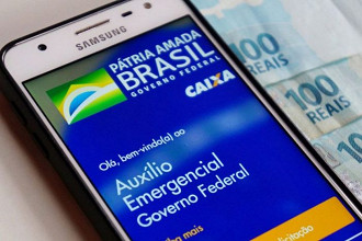 Auxílio Emergencial foi alvo de algumas denúncias de fraudes nos pedidos com CPF de outras pessoas. (Foto:Reprodução)